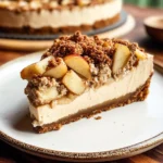 VEGAN APPLE CRUMBLE CHEESECAKE